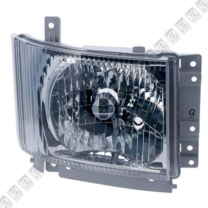 Farola-Derecha-Chevrolet-NkrNnrNhr-3.0-Nhr-2.8-FrrNprNqrNps-5.2-Ftr-7.8-FAROLA-NHR-12--DER---2