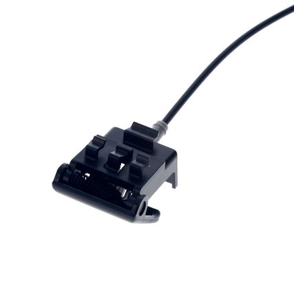 Guaya-Capo-Mazda-3-GUAYA-CAPOT-MAZDA-3---2