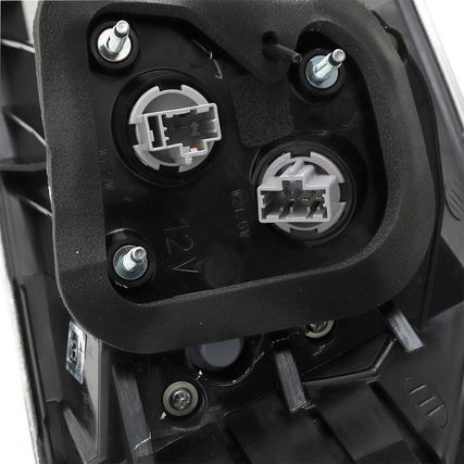 Stop-Izquierdo-Mazda-2-Sedan-STOP-MAZDA-2-SEDAN-IZQ---3