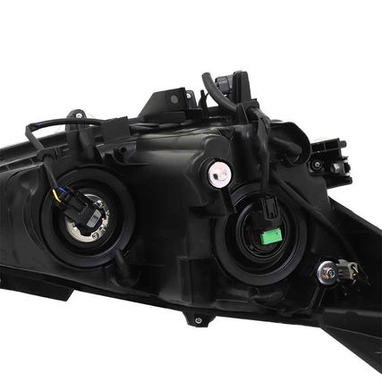 Farola-Izquierda-Mazda-3-Skyactiv-FAROLA-MAZDA-3-SA-IZQ---3